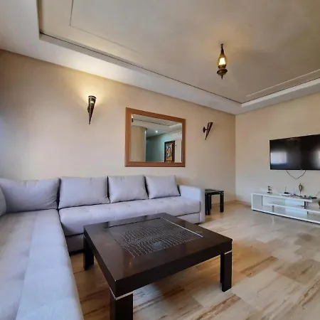 Superbe Appart Marrakech 2 Chambres Avec Piscine, En Plein Centre A 3Min De Guelliz, De La Gare Marraquexe Exterior foto