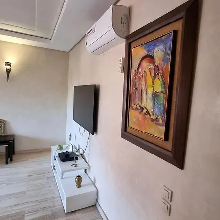 Superbe Appart Marrakech 2 Chambres Avec Piscine, En Plein Centre A 3Min De Guelliz, De La Gare Marraquexe Exterior foto