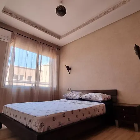 Superbe Appart Marrakech 2 Chambres Avec Piscine, En Plein Centre A 3Min De Guelliz, De La Gare Marraquexe Exterior foto