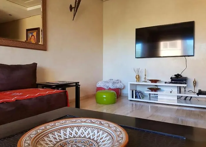 Superbe Appart Marrakech 2 Chambres Avec Piscine, En Plein Centre A 3Min De Guelliz, De La Gare